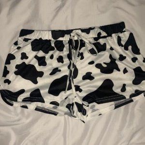 Cow print shorts with string